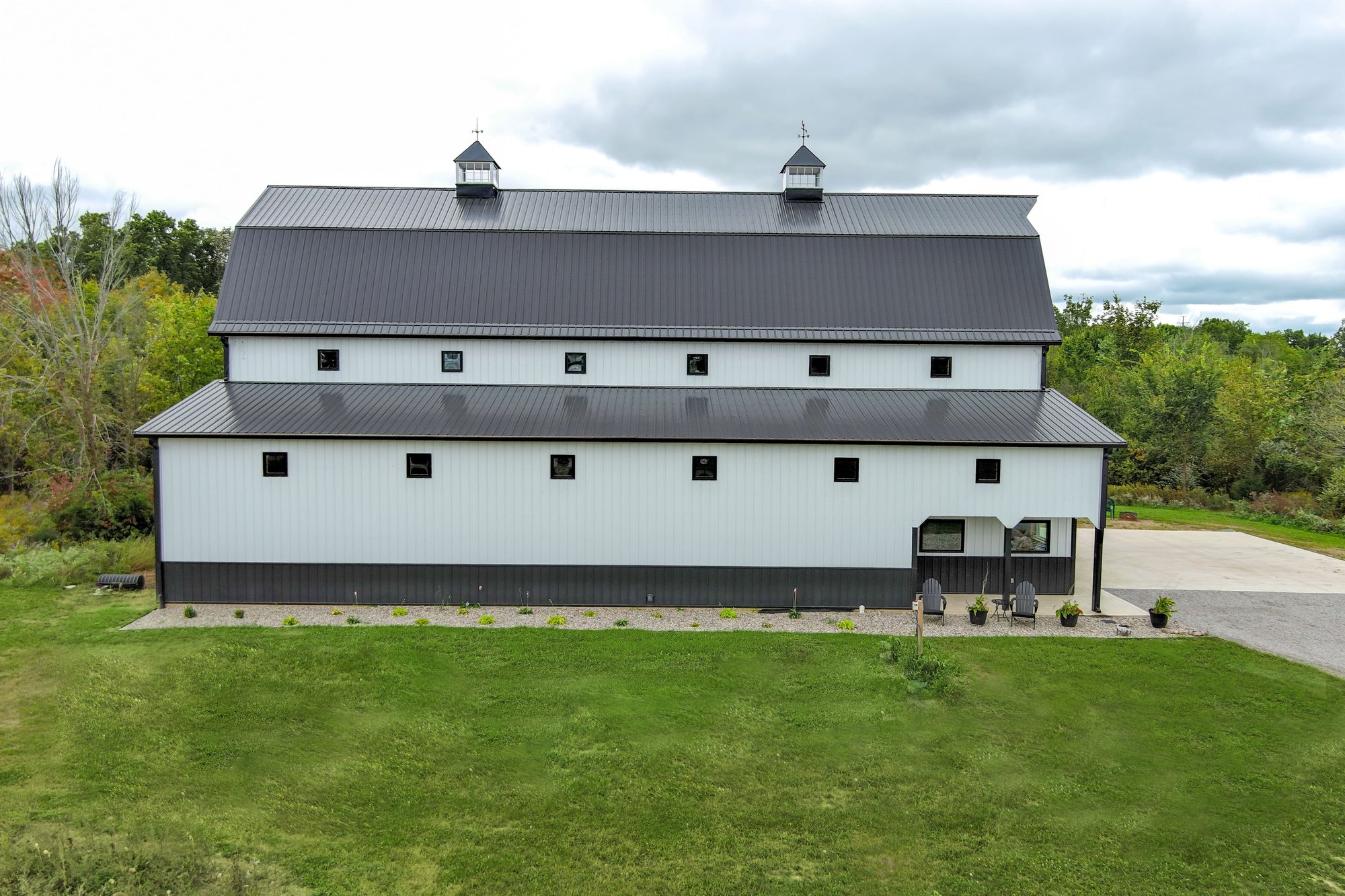 Mesa Barn - Auburn IN - McElroy Metals - Steven Bullock-2133-compressed (1)